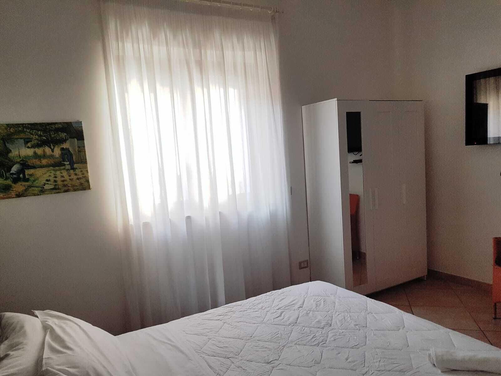 No Tag Urban Hotel Трані Екстер'єр фото